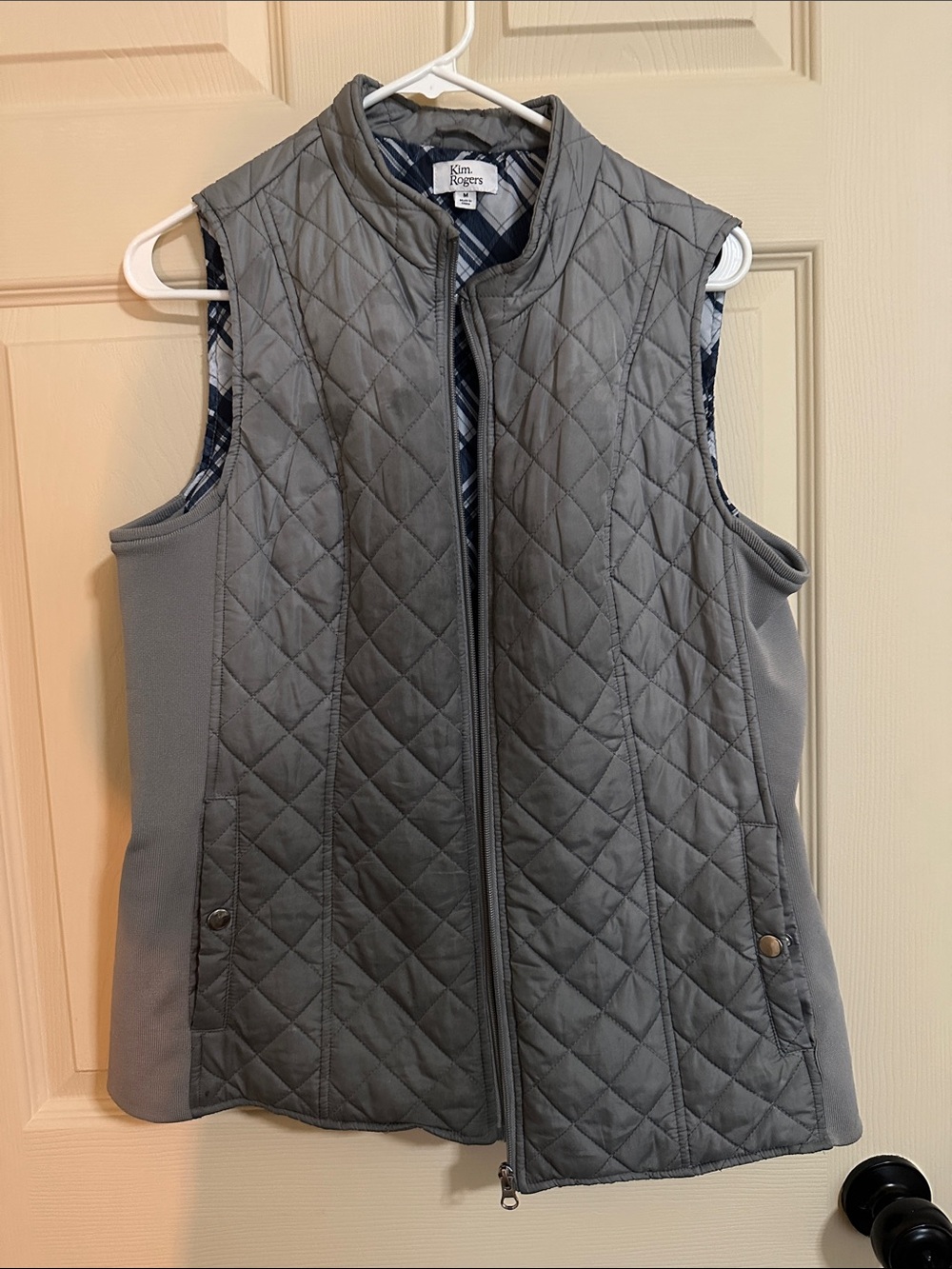 Kim Rogers Quilted Gray Sleeveless Zip Vest